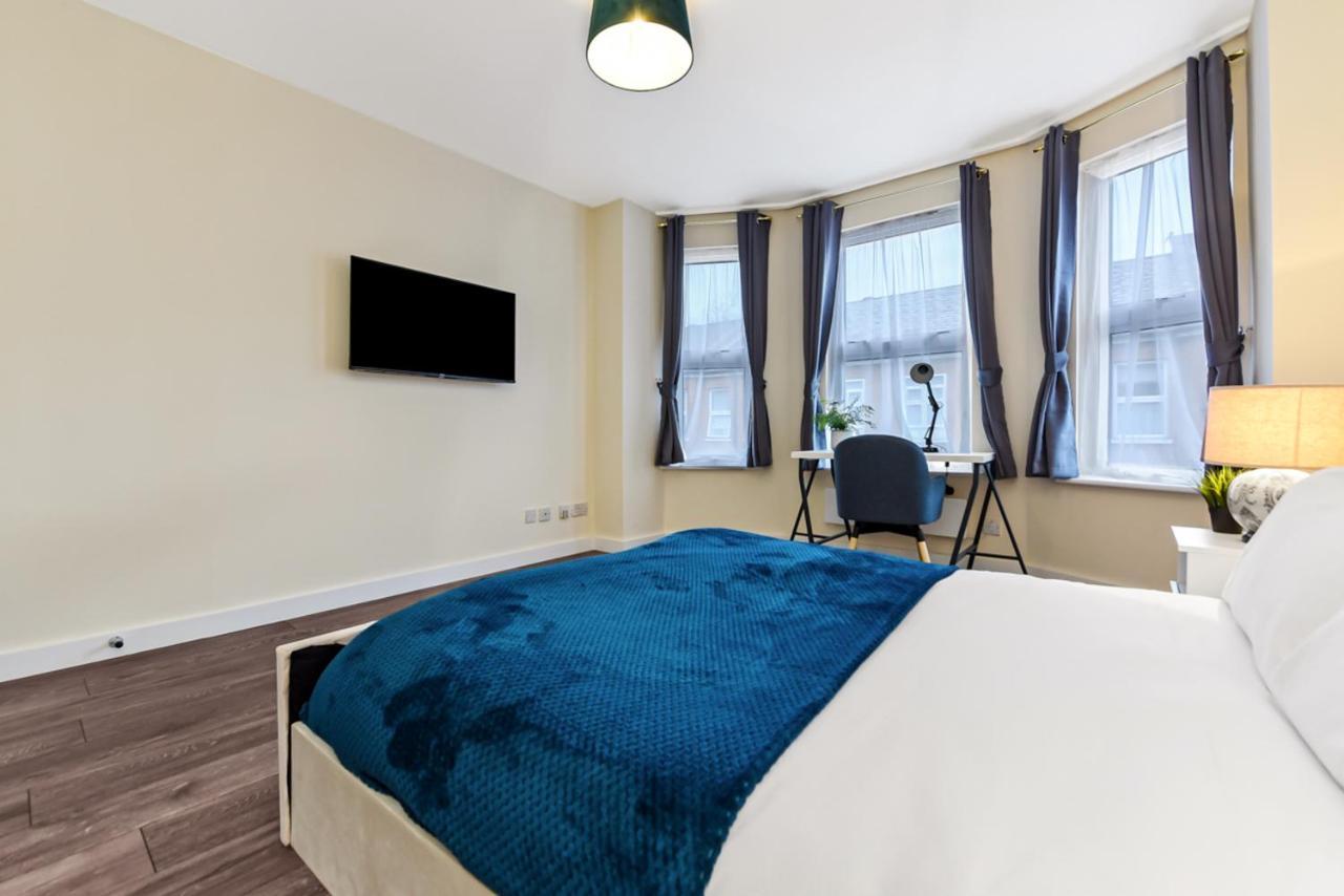Family Friendly, Zone 2, 2 Beds, Overground London Eksteriør bilde