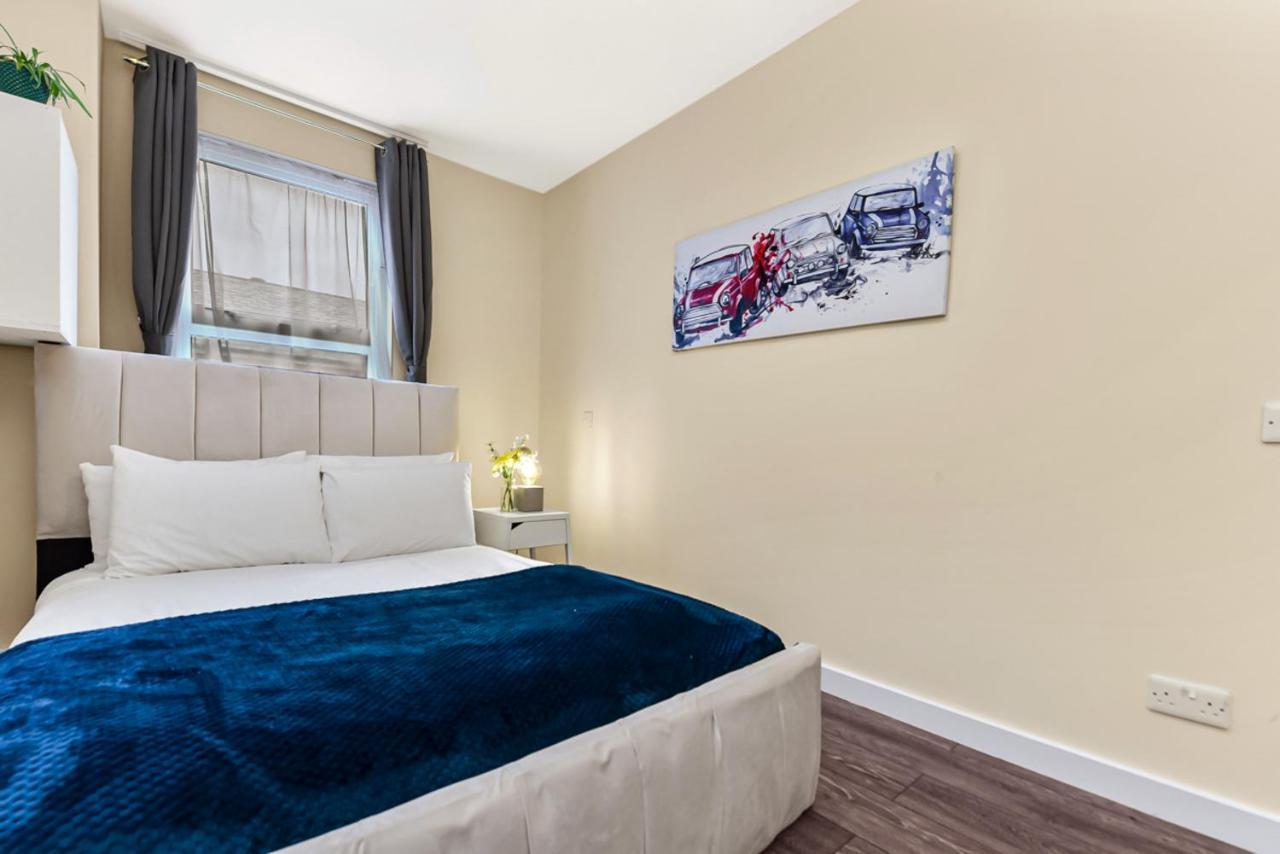 Family Friendly, Zone 2, 2 Beds, Overground London Eksteriør bilde